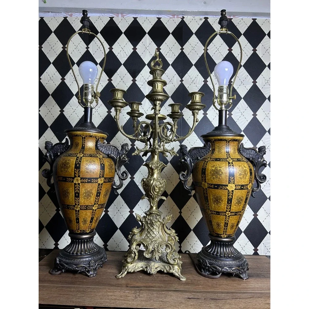 Vintage Figural Angel Table‎ Lamps Pair Neoclassical Urn Hollywood Regency
